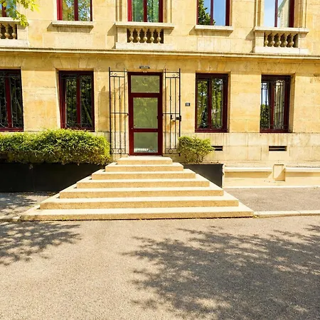La Douce Escale